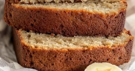 Easy Moist Banana Bread