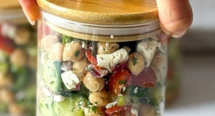 Chickpea Cucumber Salad