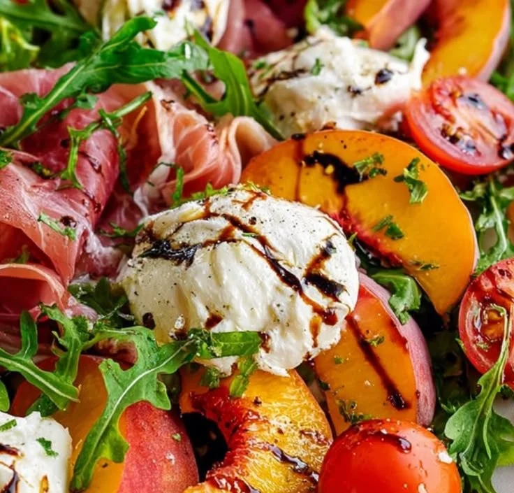 Delicious Peach Burrata Salad with fresh ingredients for a summer dish